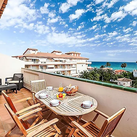 Global La Marina - By Global Holidays 24084
