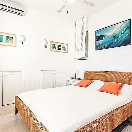 Global La Marina - By Global Holidays 24084 Holiday home Denia